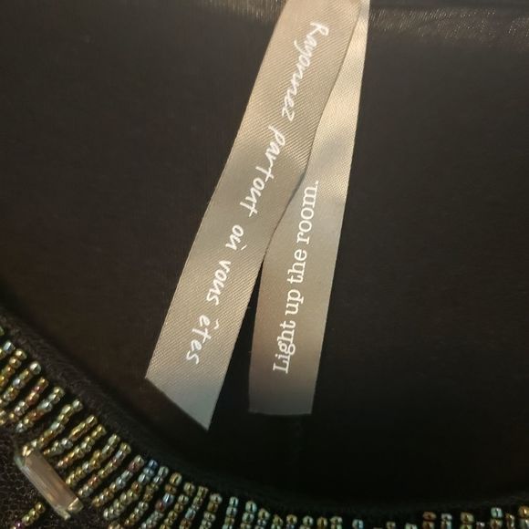 3 For $25 Light Up The Room Black Beaded Tunic 6X - Picture 4 of 5